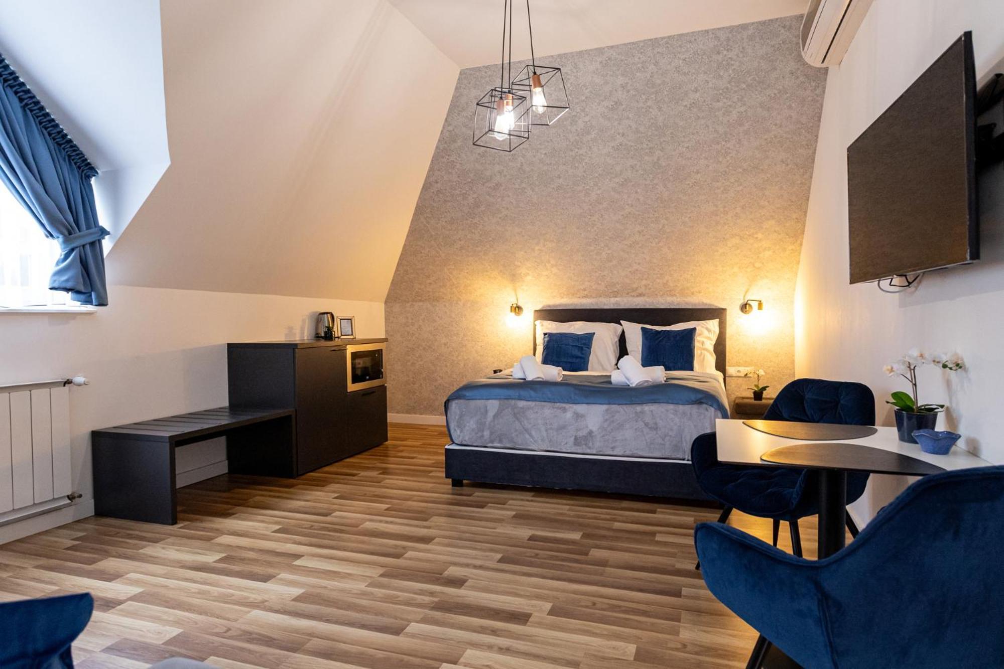 Hotel Clariss Balatonalmádi Extérieur photo