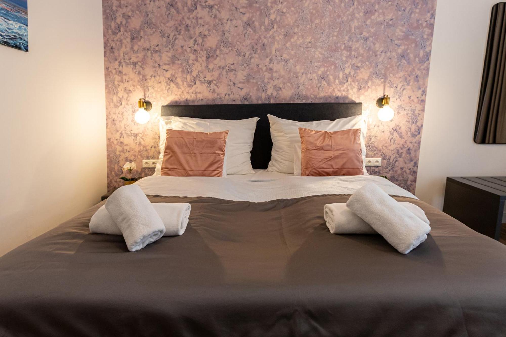Hotel Clariss Balatonalmádi Extérieur photo